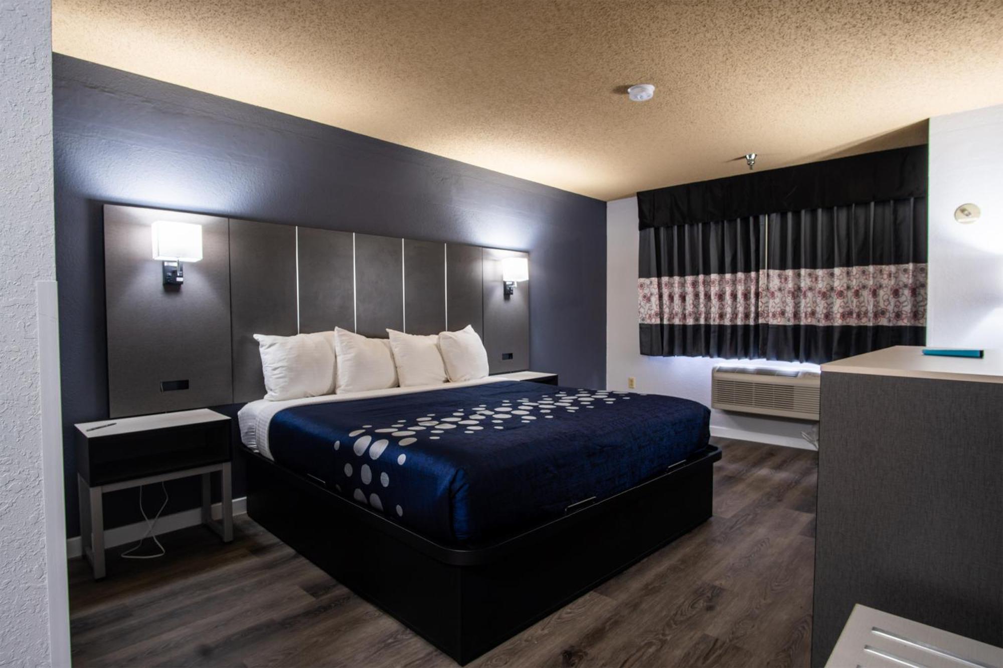 Coratel Inn And Suites By Jasper Eagan St Paul Airport & Mall Of America Exterior foto